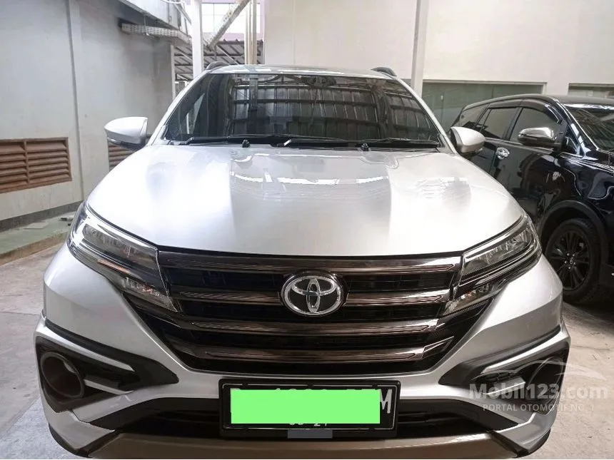 Jual Mobil Toyota Rush 2022 GR Sport 1.5 di Banten Automatic SUV Silver Rp 220.000.000