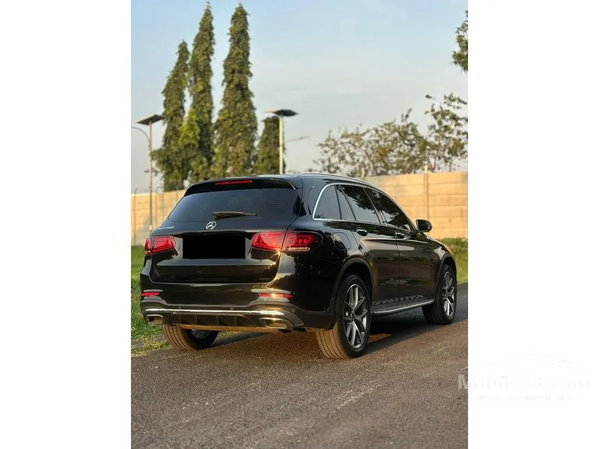 2021 Mercedes-Benz GLC200 AMG Line SUV