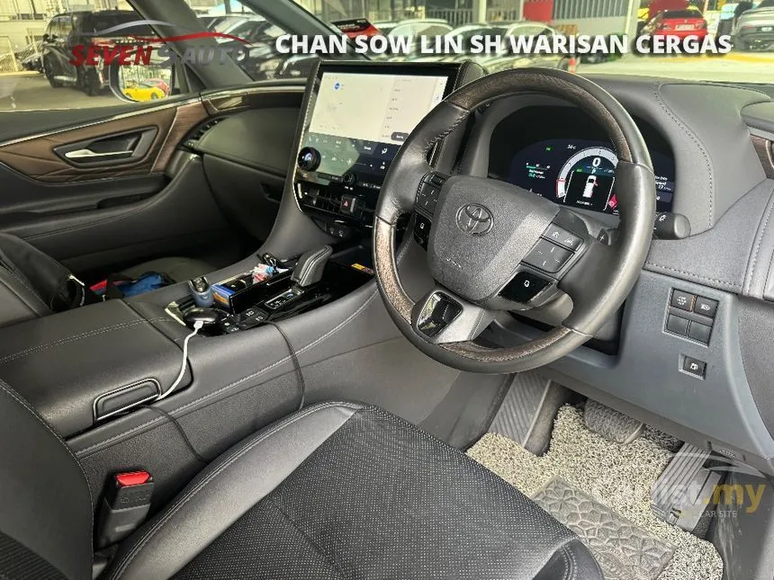 2024 Toyota Alphard Executive Lounge MPV