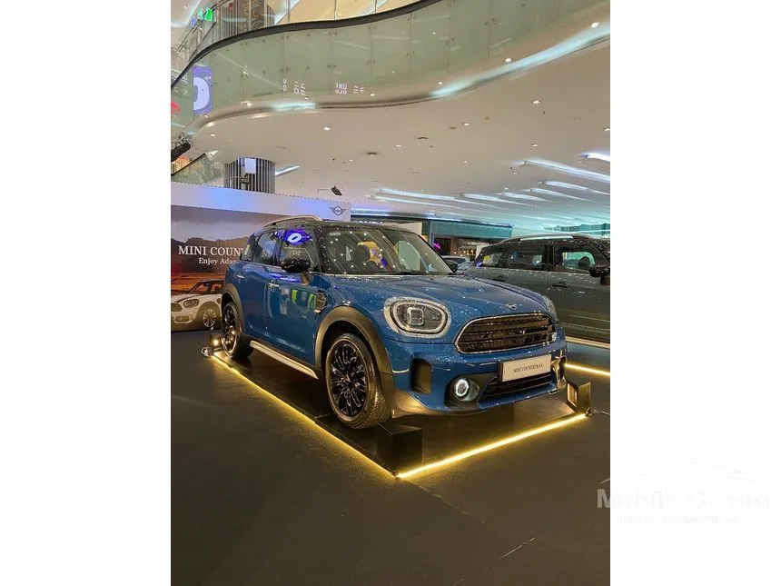 Jual Mobil MINI Cabrio 2023 Cooper S 2.0 di Jawa Barat Automatic Convertible Biru Rp 887.000.000