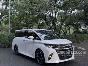 2023 Toyota Alphard 2.5 HEV (Premium Color) MPV