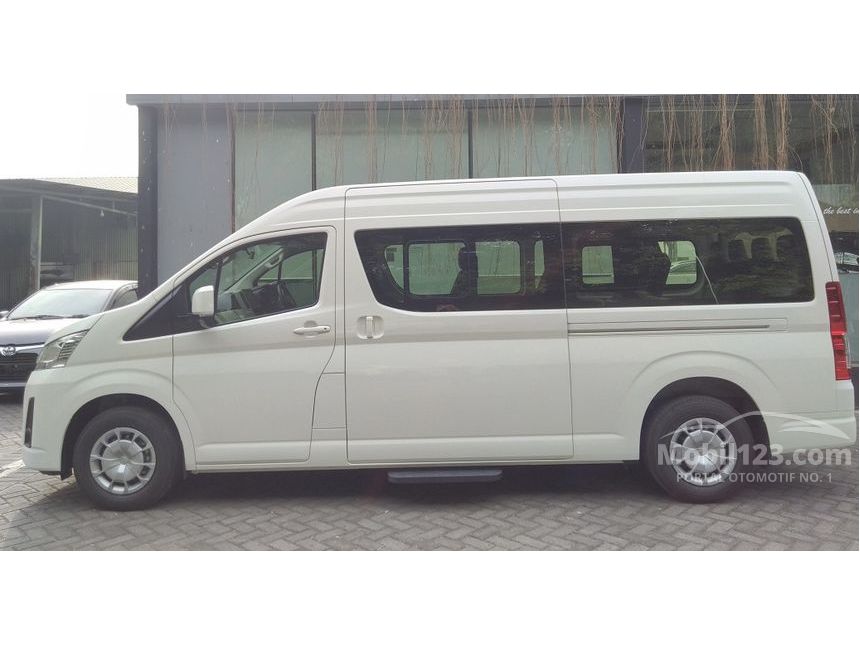 toyota hiace 2020 harga