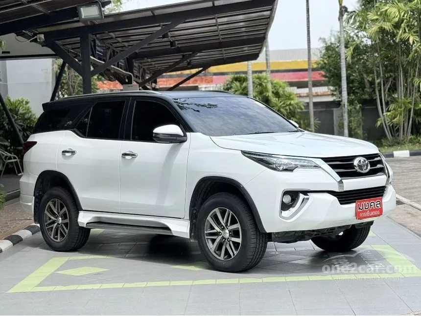 2019 Toyota FORTUNER V SUV