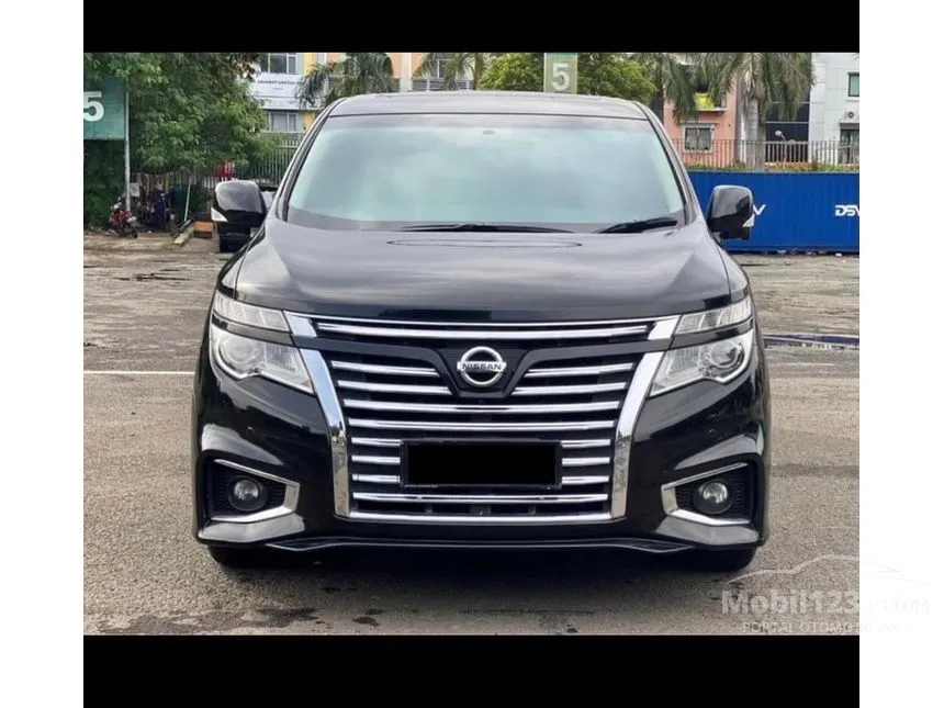 Jual Mobil Nissan Elgrand 2014 Highway Star 2.5 di DKI Jakarta Automatic MPV Hitam Rp 359.000.000