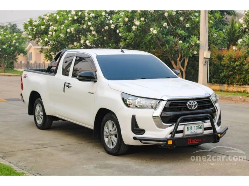 2024 Toyota HILUX REVO Z Edition Mid Smart Cab Pickup