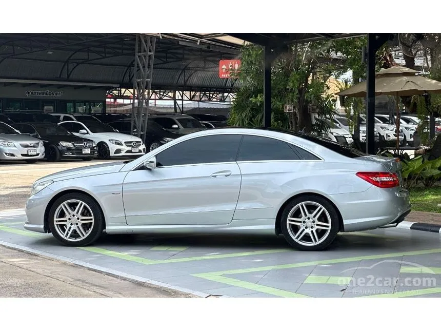 2010 Mercedes-Benz E250 CGI BlueEFFICIENCY Coupe