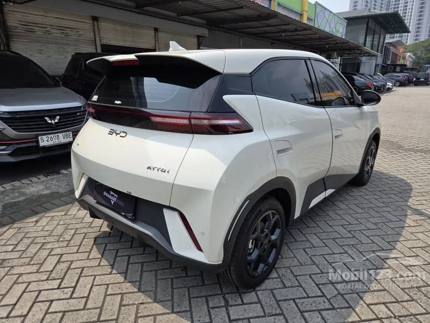 2025 BYD Atto 1 Standard Range Dynamic Hatchback