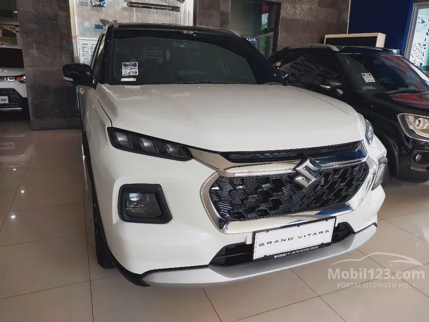 2025 Suzuki Grand Vitara GX (Two Tone) SUV