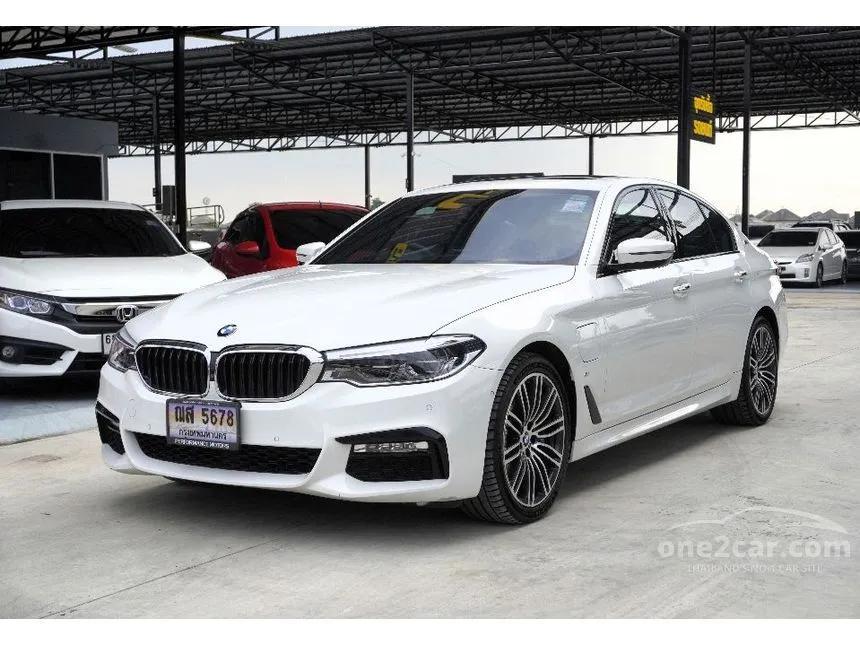 2019 BMW 530e M Sport Sedan