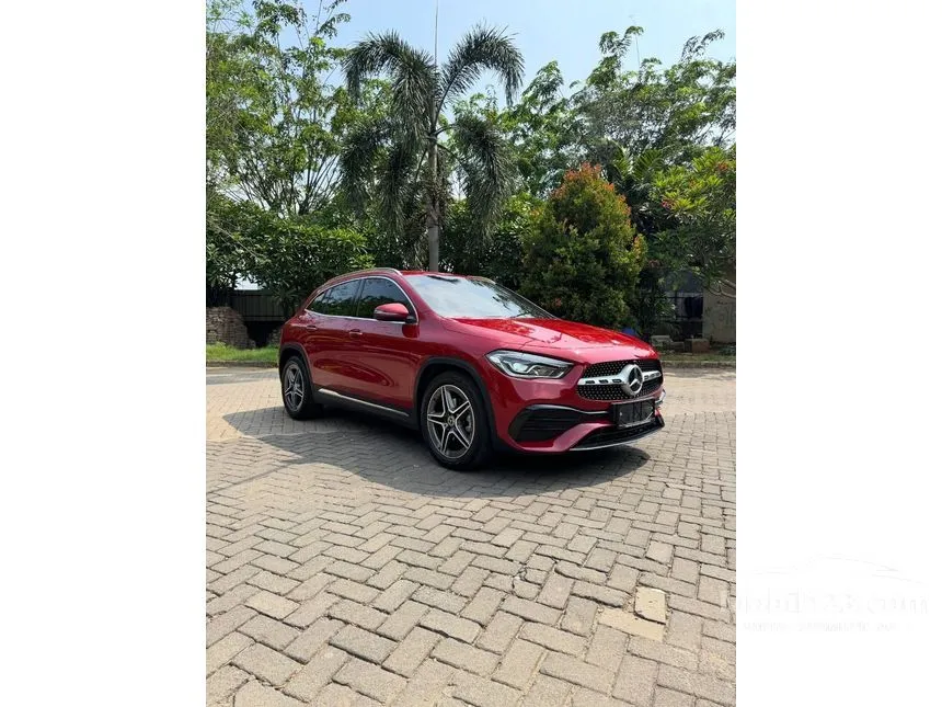 2021 Mercedes-Benz GLA200 AMG Line SUV