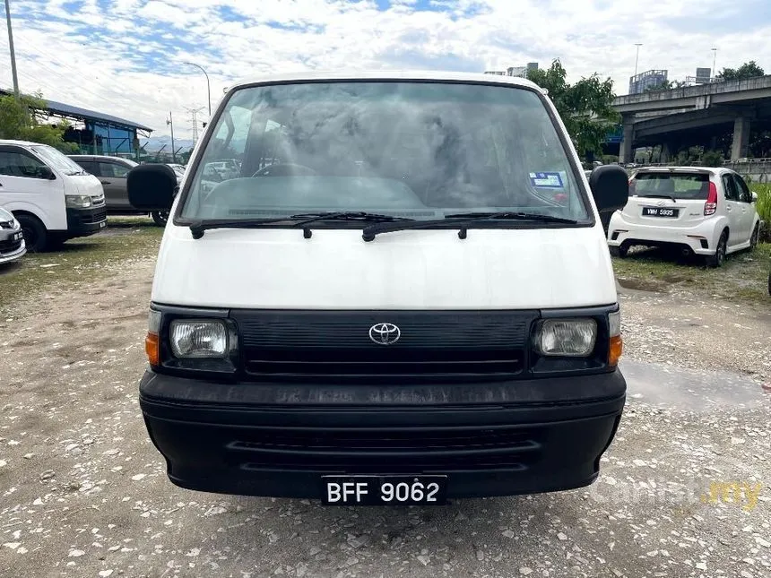 1997 Toyota Hiace Van