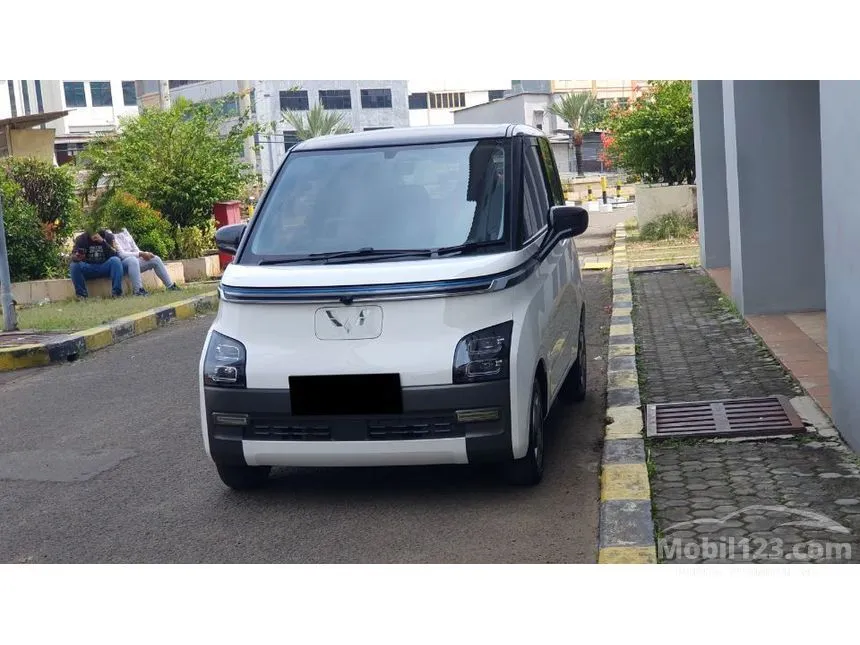 2023 Wuling Air EV Long Range Hatchback