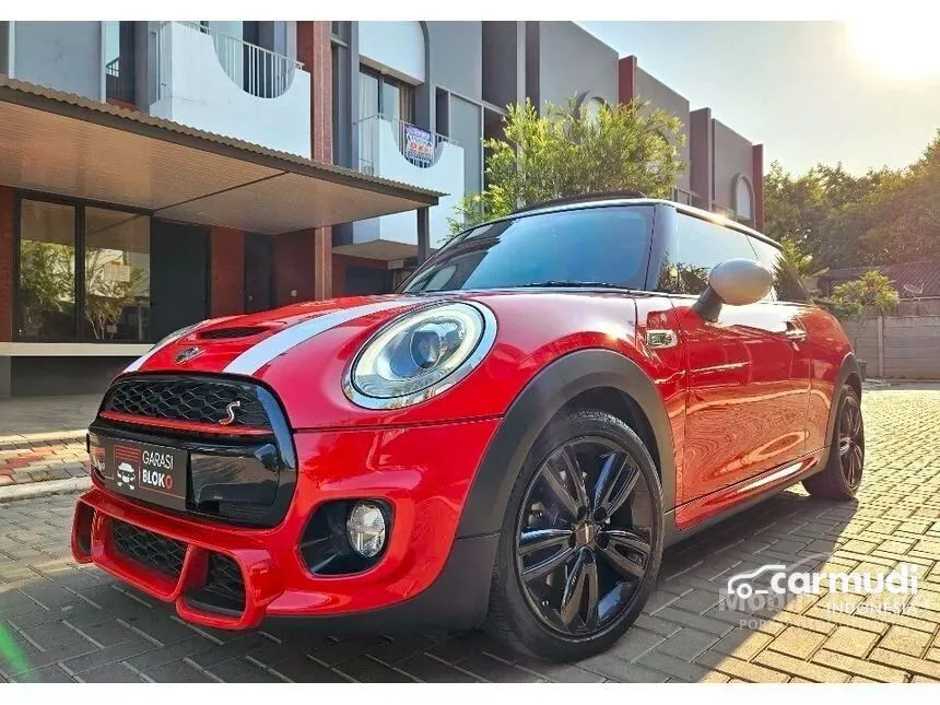 2015 MINI Cooper S Hatchback