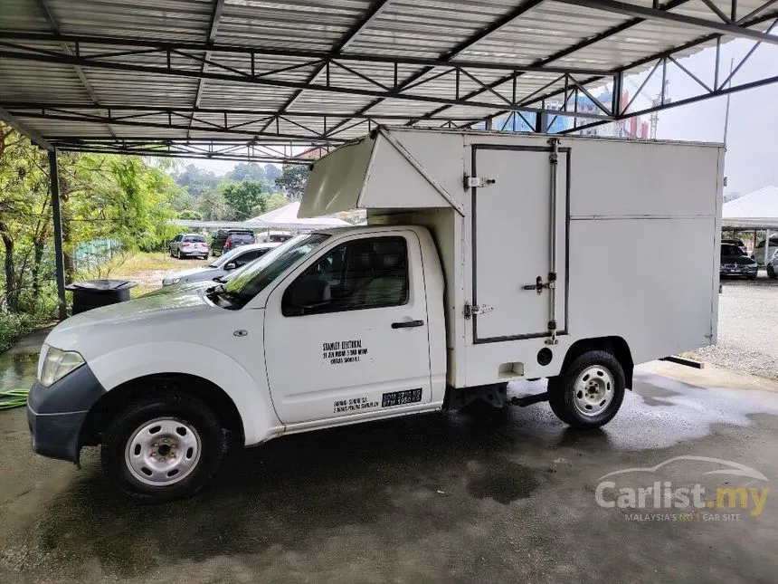 2015 Nissan Navara Luton Single Cab Pickup Truck