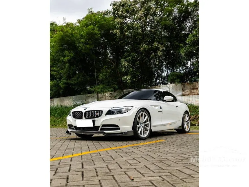 Jual Mobil BMW Z4 2010 sDrive23i 2.5 di DKI Jakarta Automatic Convertible Putih Rp 695.000.000