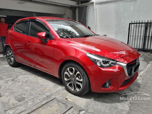 Mazda 2 GT Mobil Tahun 2016-2016 bekas dijual di Indonesia Mazda 2 GT Mobil Tahun 2016-2016 bekas dijual di Indonesia