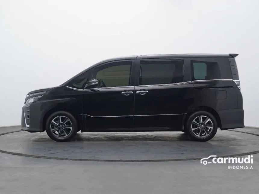 2019 Toyota Voxy Wagon