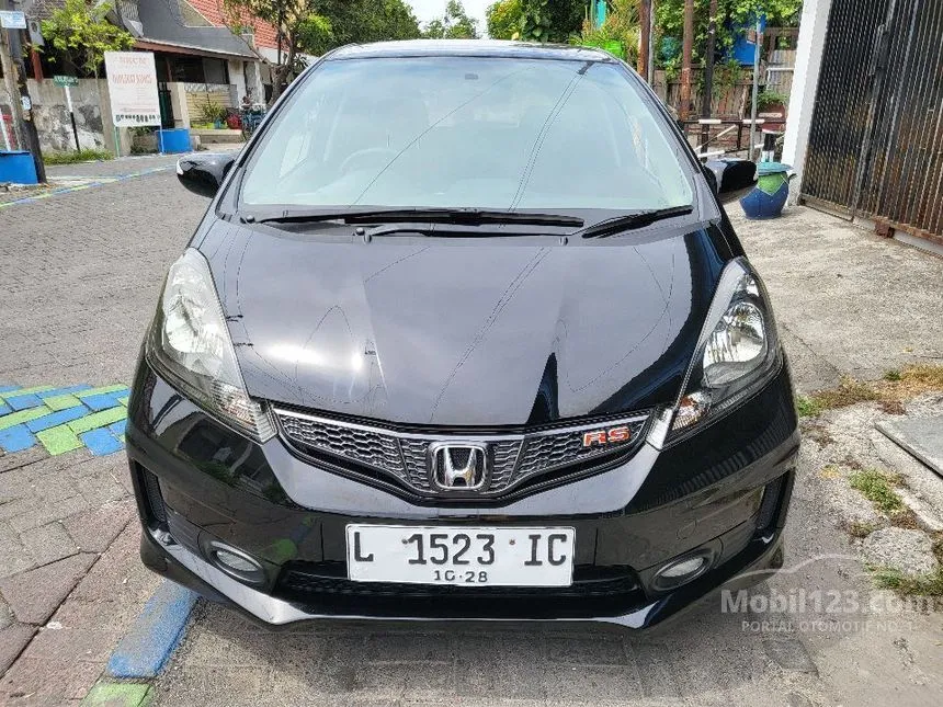 Jual Mobil Honda Jazz 2013 RS 1.5 di Jawa Timur Automatic Hatchback Hitam Rp 162.500.000