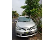 2016 Nissan grand Livina XV