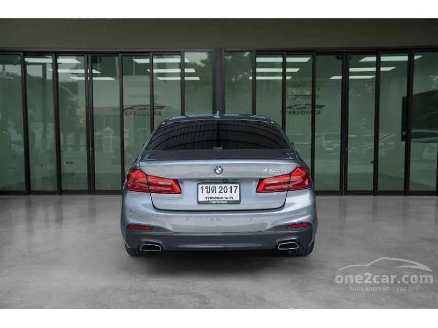 2019 BMW 530e M Sport Sedan