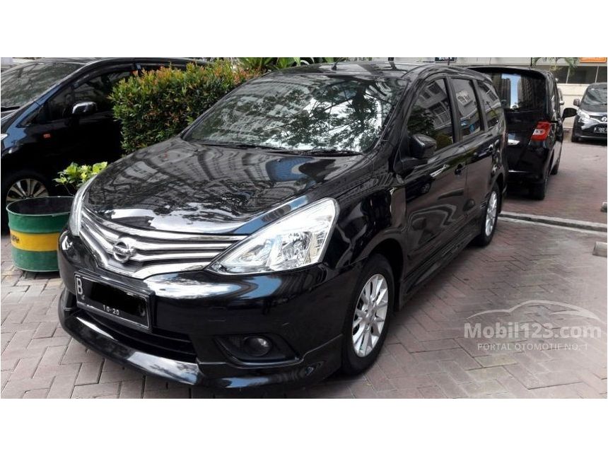 Jual Mobil Nissan Grand Livina 2015 Highway Star 1.5 di 