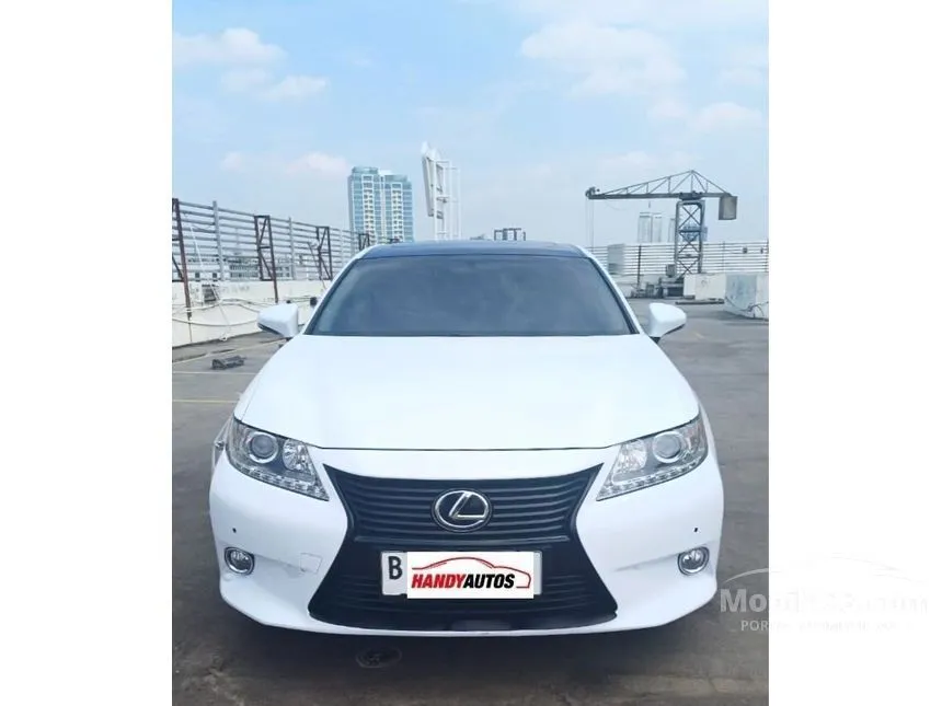 Jual Mobil Lexus ES 250 2013 2.5 di DKI Jakarta Automatic Sedan Hitam Rp 329.000.000