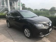 2015 Nissan X-Trail 2.0 (ปี 14-17) V SUV AT