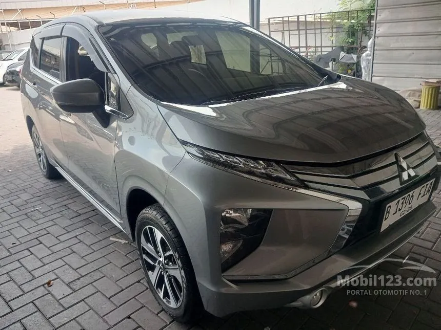 Jual Mobil Mitsubishi Xpander 2018 SPORT 1.5 di Jawa Barat Automatic Wagon Abu