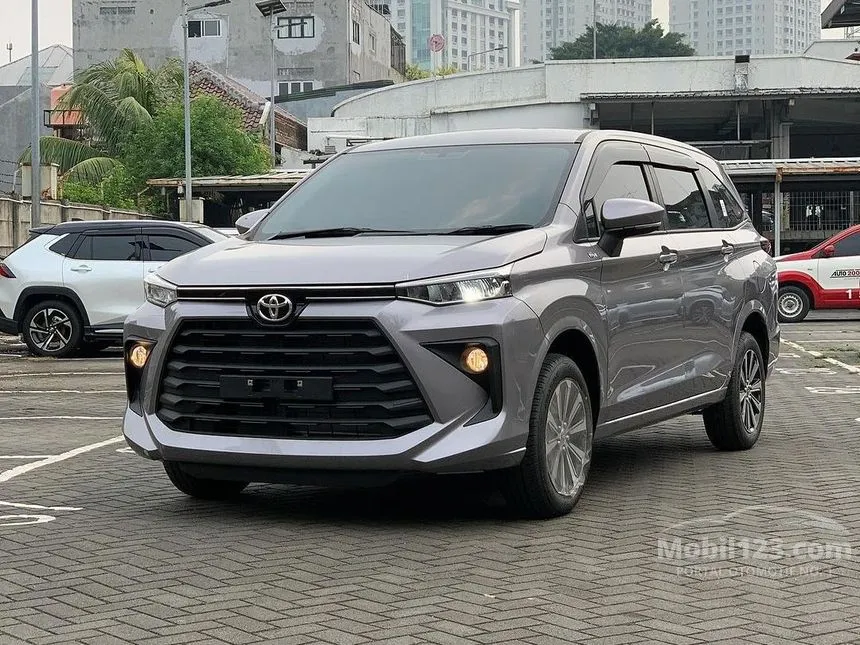 Jual Mobil Toyota Avanza 2024 E 1.3 di DKI Jakarta Manual MPV Abu