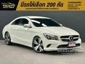 2017 Mercedes-Benz CLA200 1.6 Urban Sedan