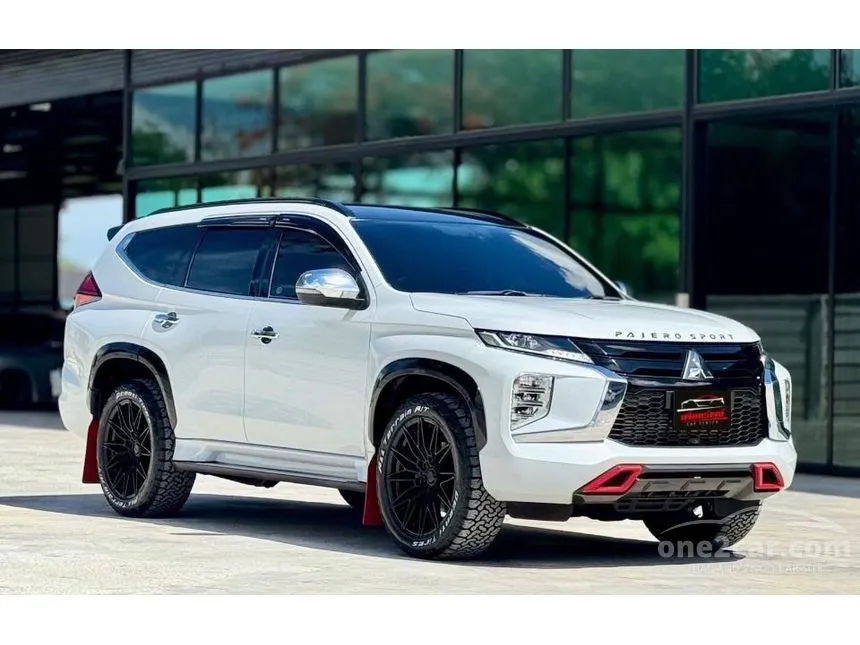 2022 Mitsubishi PAJERO SPORT Ralliart SUV