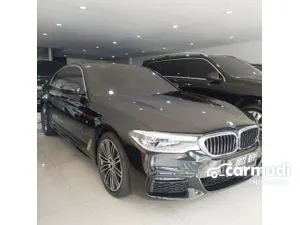 2019 BMW 530i 2.0 Luxury Sedan tipe Sport