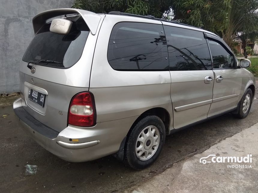 Kia carnival 2001