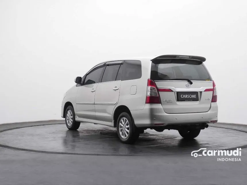 2014 Toyota Kijang Innova V MPV