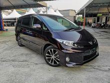 2015 Toyota Estima 2.4 Aeras Power Boot .Sunroof & Panoramic Roof. Front & Back Parking Sensor. Local KL AP Holder.1 Year Warranty