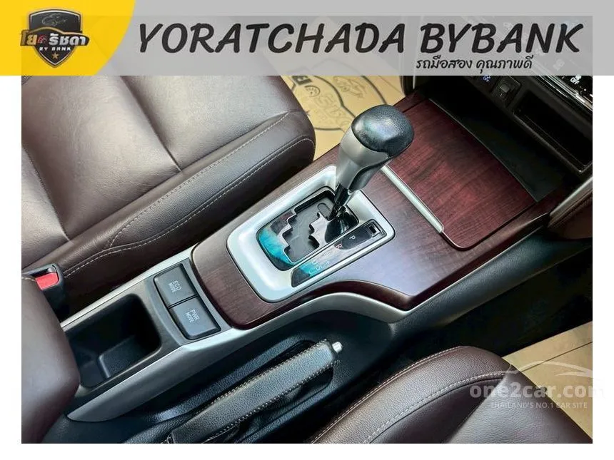 2017 Toyota FORTUNER V SUV
