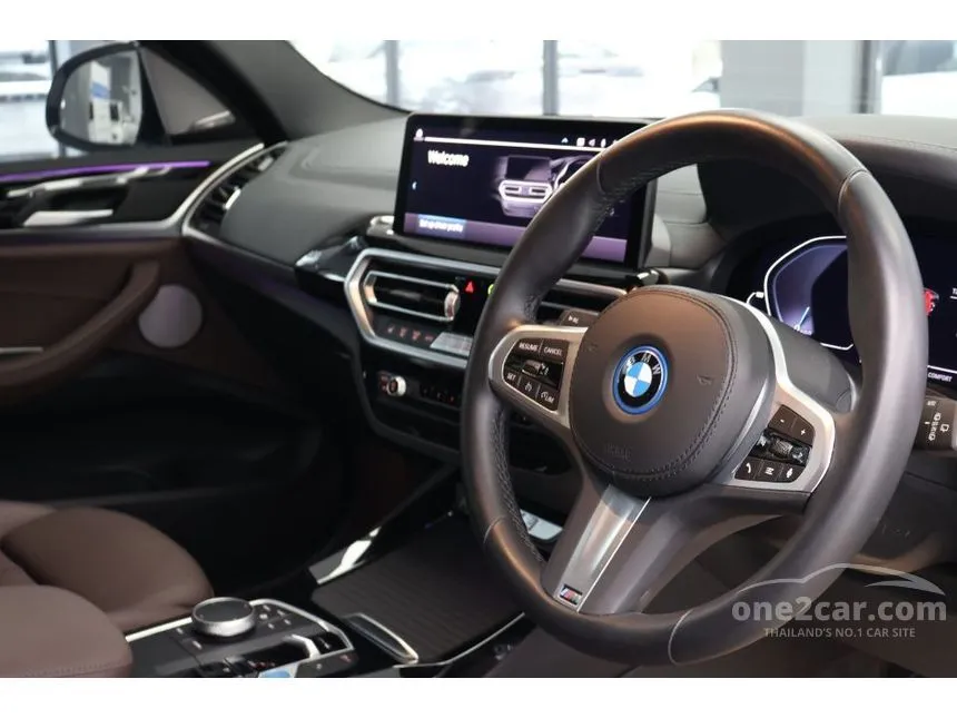 2025 BMW iX3 M Sport Inspiring SUV