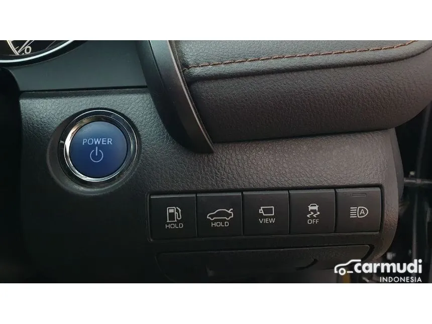 2022 Toyota Camry Hybrid Sedan