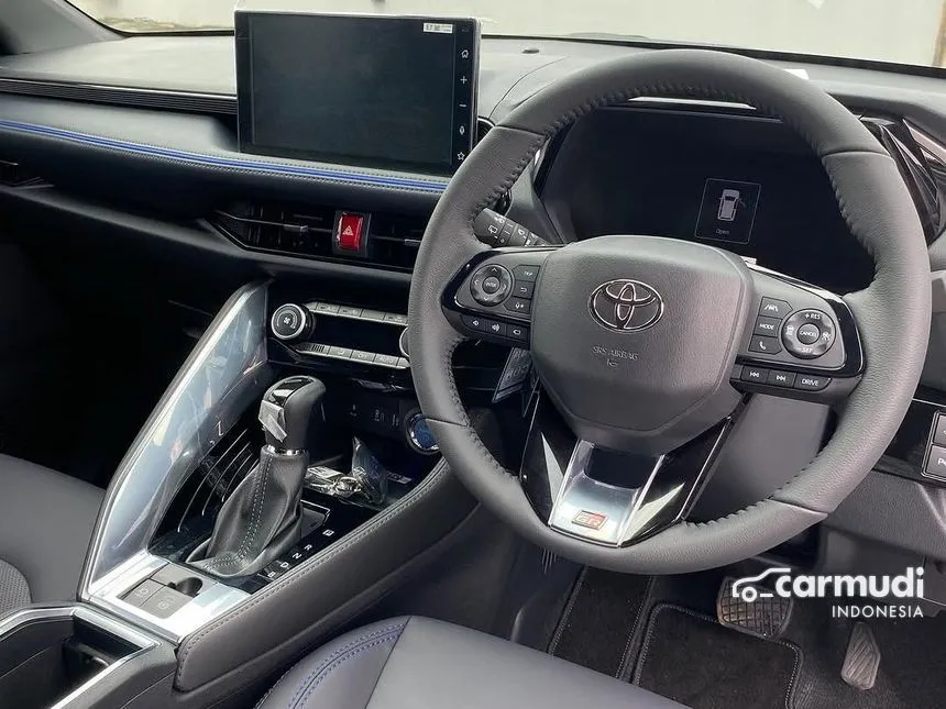 2025 Toyota Yaris Cross S HV with GR Parts Aero Pkg(Prem Clr) SUV