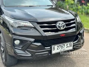 2019 Toyota Fortuner 2.7 SRZ TRD 4X2 SUV