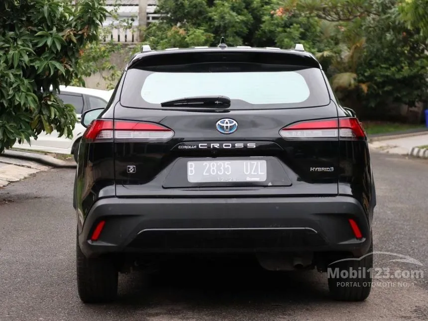 2021 Toyota Corolla Cross Hybrid Wagon