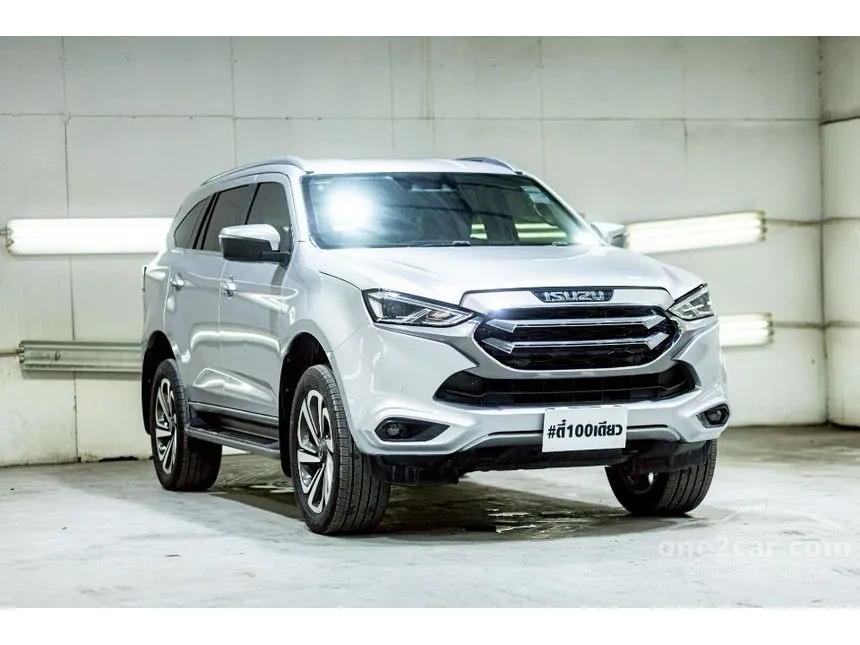 2021 Isuzu MU-X Ultimate SUV