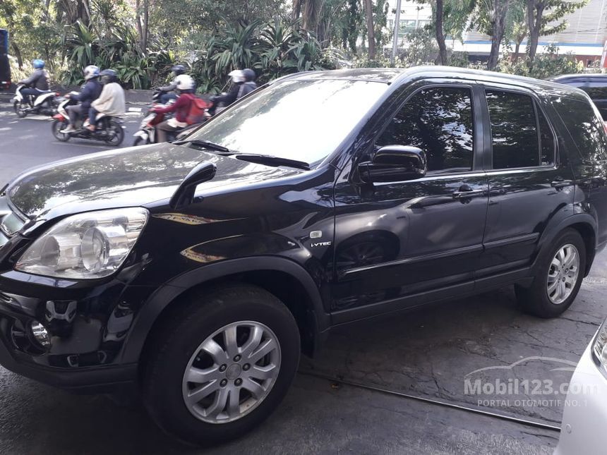 Jual Mobil  Honda CR V  2006  RD 2 0 di Jawa Timur Manual SUV 