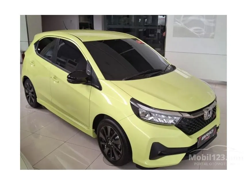 Jual Mobil Honda Brio 2024 RS 1.2 di Banten Automatic Hatchback Kuning Rp 198.300.000