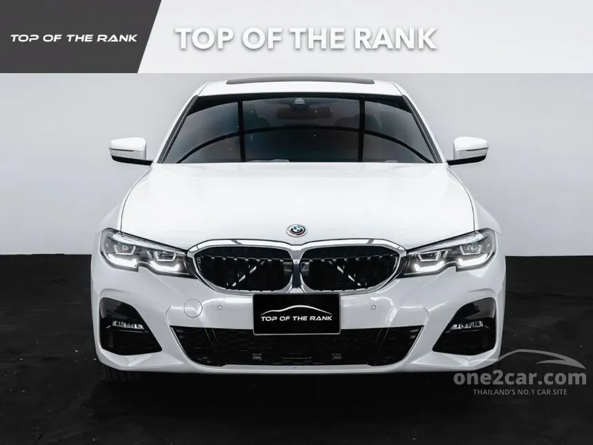 2023 BMW 330e M Sport Sedan