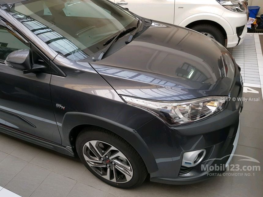 Jual Mobil  Toyota  Yaris  2019 TRD  Sportivo Heykers 1 5 di 