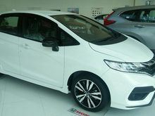 2018 Honda Jazz 1.5 RS MT TOTAL DP 21 JUTA.