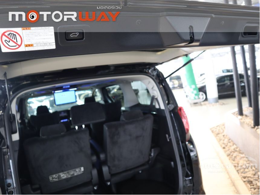 2015 Toyota Alphard S C-Package Van