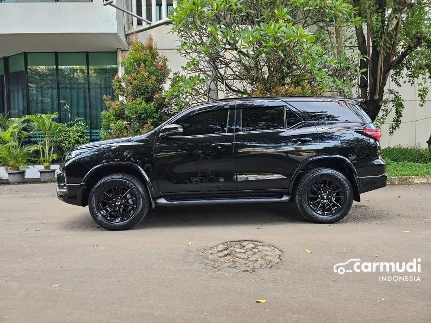 2022 Toyota Fortuner VRZ GR SPORT 4X2 SUV
