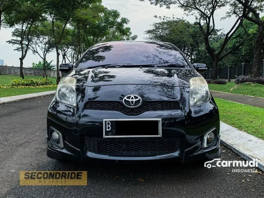 2013 Toyota Yaris E